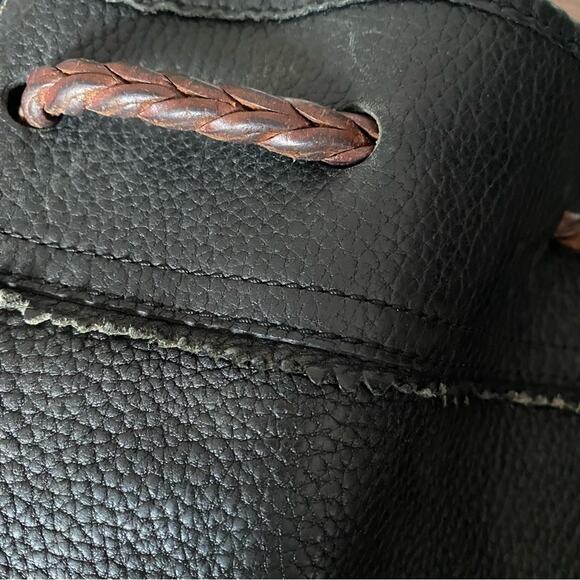 Dooney and Bourke Vintage Black Leather Pebbled Bucket Bag Purse - Picture 12 of 14